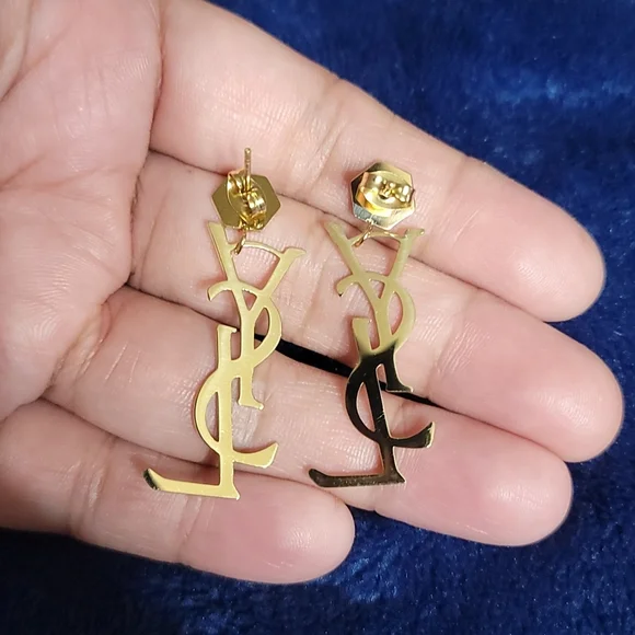 🌟LAST ONE FASHION EARRING NWOT - Picture 4 of 4